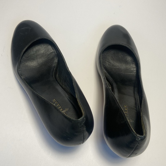 Cole Haan Round Toe Three Inch Classic Pump With Leather Soles - Size 10B - Picture 10 of 10